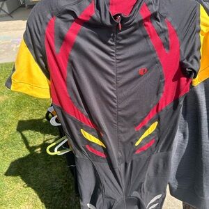 Pearl Izumi Black Red Yellow Short Sleeve Cycling Tri Suit Jersey